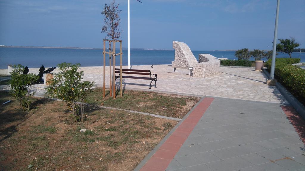 Holiday Home Pavica Vrsi Luaran gambar